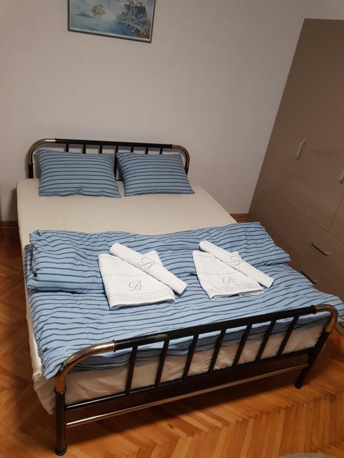 La Zoli - Apartament 1 Cam, Zona Freidorf Cu Parcare Publica Apartment Timisoara Bagian luar foto